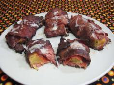 
                    
                        This Bacon Pizza Recipe by Instructables is Stuffed Like a Panzerotti #Food trendhunter.com
                    
                