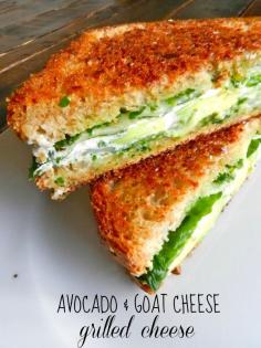 Avocado & Goat Cheese Grilled Cheese #grilledcheese #avocado #goatcheese #recipe