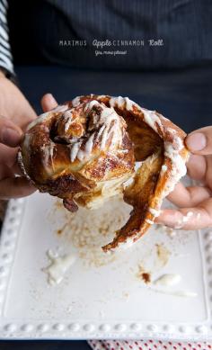 
                    
                        maximus apple cinnamon rolls
                    
                