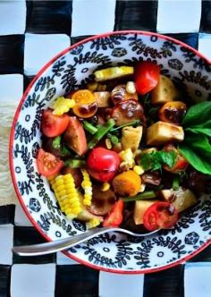 Everyone loves Farmer's Red Potato Salad Recipe | reluctantentertainer.com