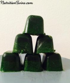 
                    
                        ale and Spinach Cubes | Easy Way to Get Greens & to Add them to Smoothies | No worry of Veggies Going Bad | Only 20 Calories |Nutrient packed |For MORE RECIPES, Nutrition & Fitness Tips please SIGN UP for our FREE NEWSLETTER NutritionTwins.com
                    
                
