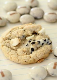 
                    
                        Cookies-and-Cream Cookies
                    
                