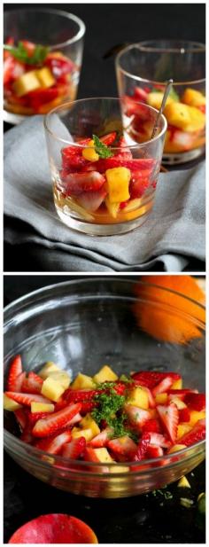 
                    
                        Strawberry and Mango Fruit Salad Recipe...46 calories and 1 Weight Watchers PP | cookincanuck.com #breakfast #brunch
                    
                