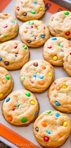 
                    
                        Chewy, soft-baked, simply my FAVORITE M&Ms Cookies!! Grab the recipe.
                    
                