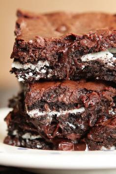Cookies and Cream Oreo Fudge Brownies Recipe.  I have died & gone to dessert heaven!!