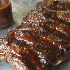Recipe: Oven-Baked Barbecue Ribs  #ribs #food #dinner #bbq #recipes #cook #home #kitchen #yourhomemagazine