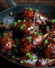 
                    
                        Sticky Stove Top Balsamic Chicken Drumsticks - 5 ingredients, made from scratch, less than 5 minutes of active effort. So easy, made on the stove!
                    
                