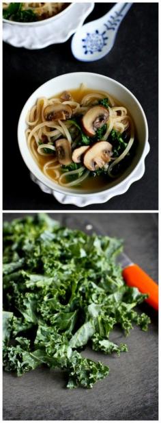 
                    
                        30-Minute Rice Noodle Soup with Mushrooms and Kale {Vegan}...Healthy and easy for busy nights! 236 calories and 6 Weight Watchers PP
                    
                