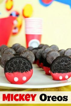 
                    
                        Mickey Mouse Oreo Cookie Desserts!
                    
                