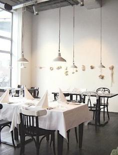 
                    
                        Restaurant Visit: Laurier in Paris : 40 Boulevard Haussmann, 75009 Paris
                    
                