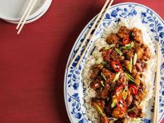 
                    
                        The Epicurious Christmas Eve Chinese Takeout Post Remodels Holiday Tables #food trendhunter.com
                    
                