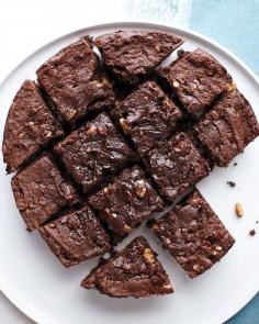 
                    
                        Triple Chocolate Brownies: Whip up a batch of ooey, gooey triple chocolate brownies the Martha Stewart way — in your crockpot! Source: Martha Stewart
                    
                