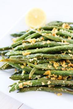 
                    
                        Lemon Parmesan Roasted Green Beans Recipe on twopeasandtheirpo... Perfect side dish to any meal!
                    
                