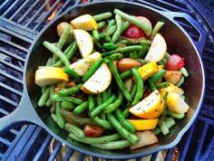 
                    
                        Recipe | 13 EASY Mexican Skillet Meals ~ e.g. Fire up the grill for skillet green beans with squash,  potatoes, and tomatoes... #healthy #cinco de mayo
                    
                