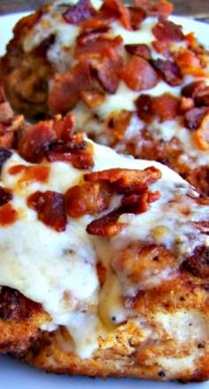 Parmesan Crusted Chicken with Bacon~~ Best #ChickenRecipes - #food #chicken