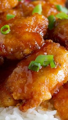 
                    
                        Sweet and Sour Chicken Recipe ~ So good... Chicken is coated in a sweet and sticky sauce and baked to perfection
                    
                