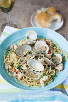 Florida Seafood Pasta in a White Wine Sauce; use gluten free pasta; #yummy food #Great Food| http://goldmarlen.blogspot.com