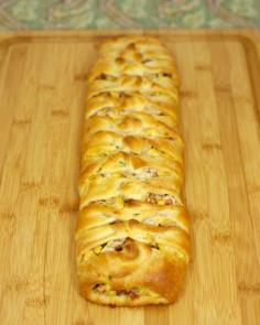 "Cracked Out" Chicken Braid | chicken, bacon, cheese & ranch. Yum!