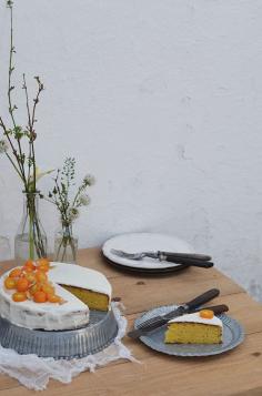 
                    
                        Ananás e Hortelã: Bolo de Amêndoa e Kumquat com Mascarpone
                    
                