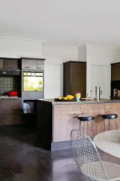 
                    
                        '70s Melbourne home from Inside Out magazine. Styling by Jason Grant. Photography by Derek Swalwell.
                    
                