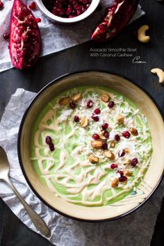 Superfood Avocado Smoothie Bowl with Cashew Cream - protein packed and ready in 20 mins.
