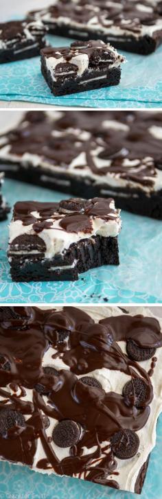 Cookies 'n Cream Extreme Brownies filled with Oreos and topped with fluffy white frosting! Could someone make these for me??? ;) :-D