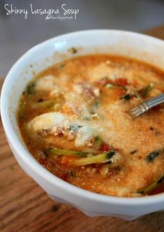 
                    
                        Jo and Sue: Skinny Lasagna Soup - only 190 calories per huge ~2 cup serving!! All the cheesy, lasagna-y goodness with no guilt!
                    
                