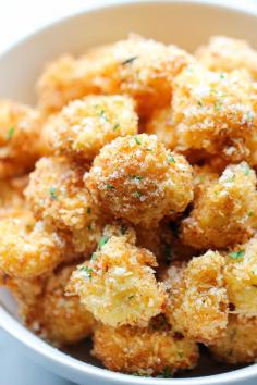 Parmesan Cauliflower Bites  (Crisp, crunchy cauliflower bites that even the pickiest of eaters will love. Perfect as an appetizer or snack!) - Damn Delicious