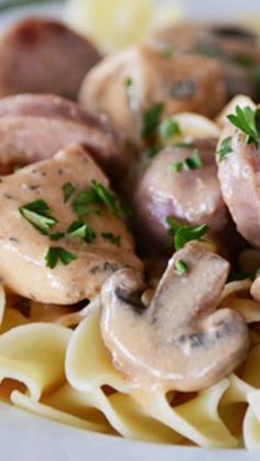 
                    
                        Cajun Chicken Stroganoff ~ This stroganoff is fabulous... The flavors are simple but perfect with the tender chicken and sausage, and the creamy sauce is drinkable
                    
                