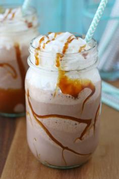 Caramel Mocha Milkshake || Glorious Treats