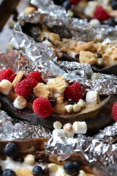 10 Minute Grilled Banana Boats - Take this campfire classic to your grill with these 10 Minute Grilled Banana Boats! And individualize them with all your favorite toppings!