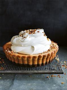 ... peanut butter cheesecake tart with peanut praline ...