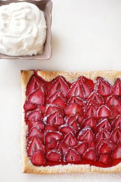 Easiest strawberry tart - just puff pastry and strawberries!