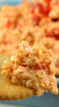 Classic Pimento Cheese Dip Recipe ~ This amazingly delicious dip is super easy to make, feeds a crowd and everyone always requests the recipe!