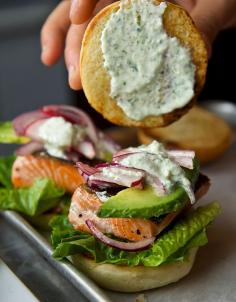 Salmon Sliders with Avocado // topped with a yummy yogurt, cucumber   dill sauce [eliminate bun for low carb] #protein #healthy