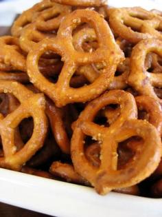 Honey mustard glazed pretzels (and other Super Bowl Food Ideas | Skip To My Lou)