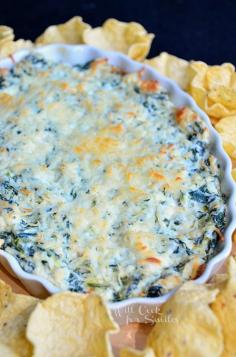 Hot Spinach Artichoke Dip from willcookforsmiles... #dip #appetizer