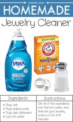 
                    
                        #6. Homemade Jewelry Cleaner -- 22 Everyday Products You Can Easily Make From Home (for less!)
                    
                