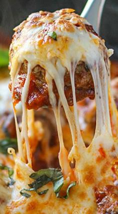 Cheesy Meatball Skillet ~ Meatball heaven!