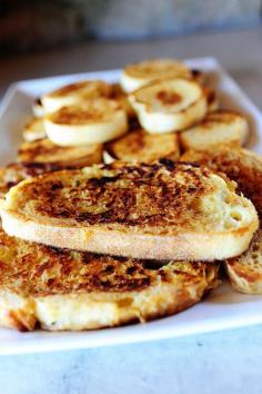 Pioneer Woman French Toast with berry butter. Previous pinner said: Best French toast I've ever made!  I used milk instead of cream and it was delicious!