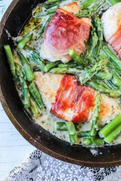 Prosciutto-Wrapped Chicken with Asparagus (use xanthan gum instead of flour, low carb, keto) | The Food Charlatan