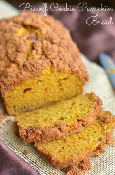 Biscoff Cookie Pumpkin Bread #pumpkin | http://special-savory-recipes-zoie.blogspot.com