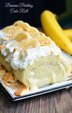 Banana Pudding Cake Roll. Soft, delicious cake roll that's rolled with homemade banana pudding, bananas and wafers. | from willcookforsmiles.com #banana #cake #dessert