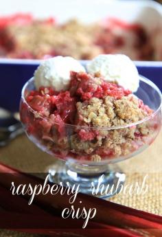 raspberry rhubarb crisp {with easy homemade vanilla ice cream!}