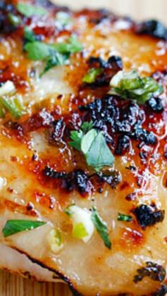 
                    
                        Chili Lime Chicken ~ Moist and delicious chicken marinated with chili and lime and grill to perfection... Easy recipe that takes 30 mins
                    
                