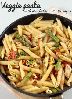 A delicious and creamy Alfredo and Shrimp past recipe. A perfect pasta recipe! #Creamy_Alfredo #Shrimp_Pasta