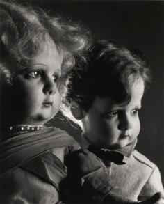 
                    
                        Regard Intemporel       Ruth Bernhard - Italian Dolls, 1938
                    
                