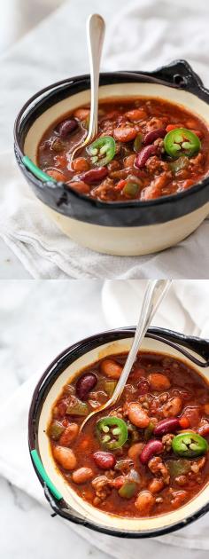 
                    
                        There are 2 ingredients that take this chili recipe from killer to kick-a**: beer and enchilada sauce. Try it and you'll see why | foodiecrush.com
                    
                