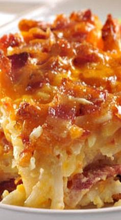 Hearty Hash Brown Potato Bacon Casserole - a perfect crowd pleaser.  Made with eggs and no cream of anything soup.  Yum!