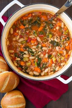 Do not touch my food — Mediterranean Kale Cannellini Stew